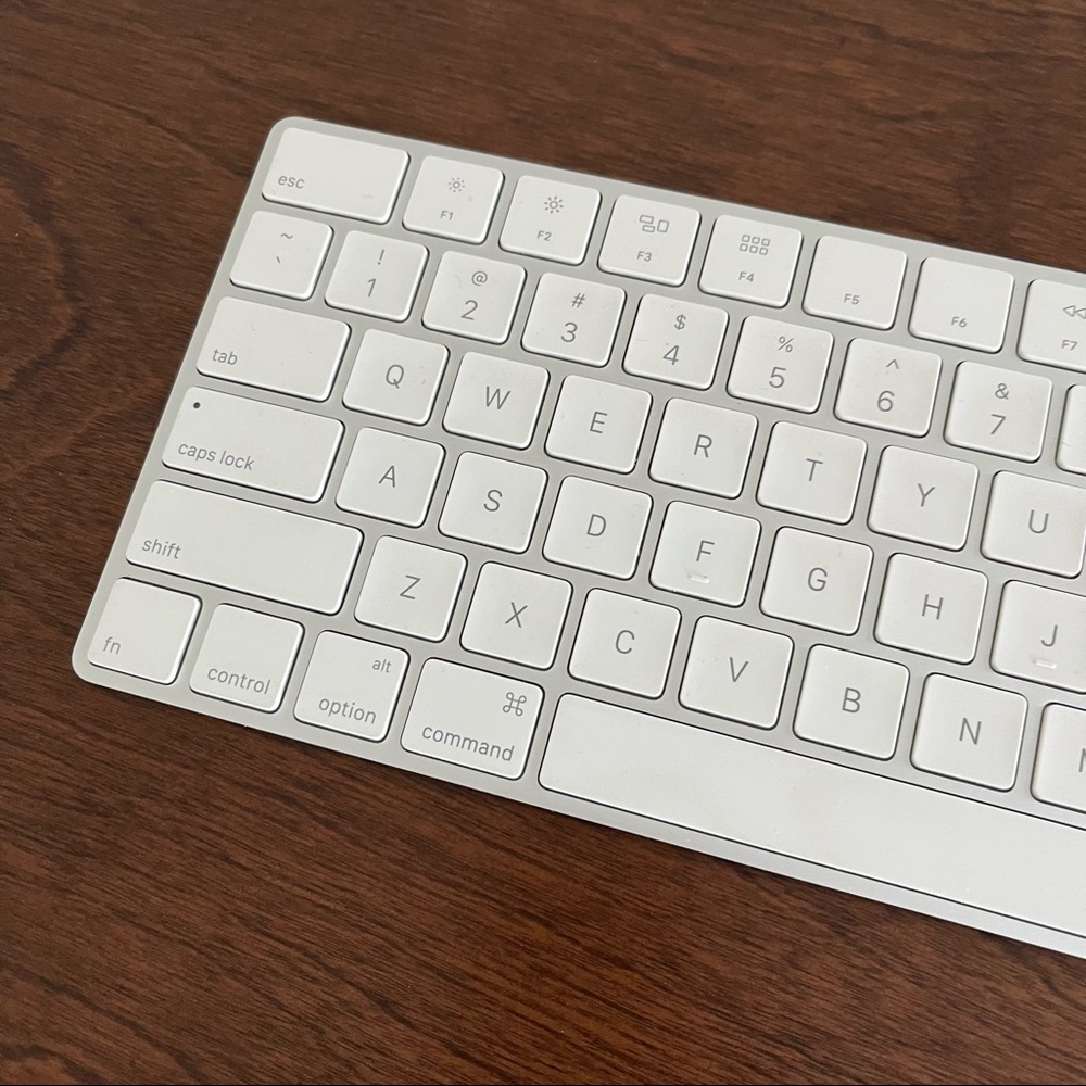 Apple Magic Keyboard - Picture 3 of 7